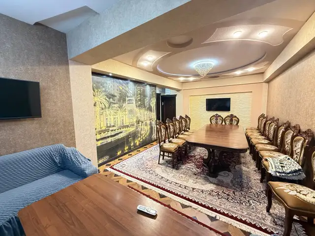 3-комн. квартира, 1 этаж, 93 м², 12 мкр, Хуҷанд