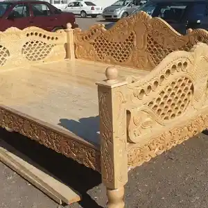 Тапчан, Душанбе