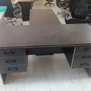 Офисный стол, Душанбе