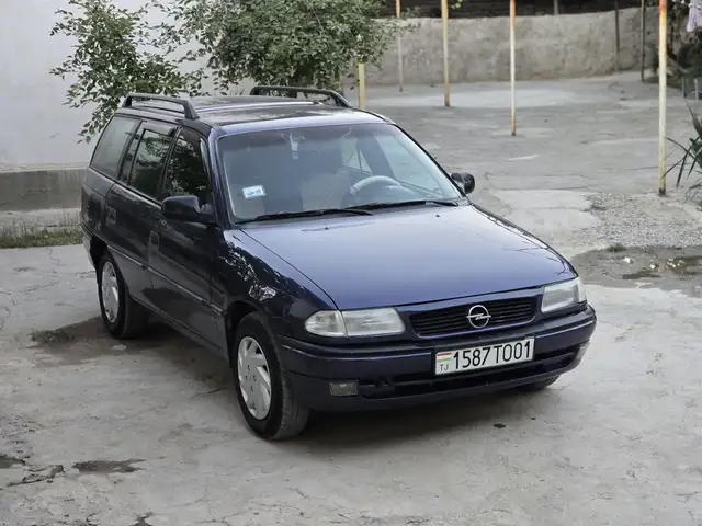 Opel Astra F