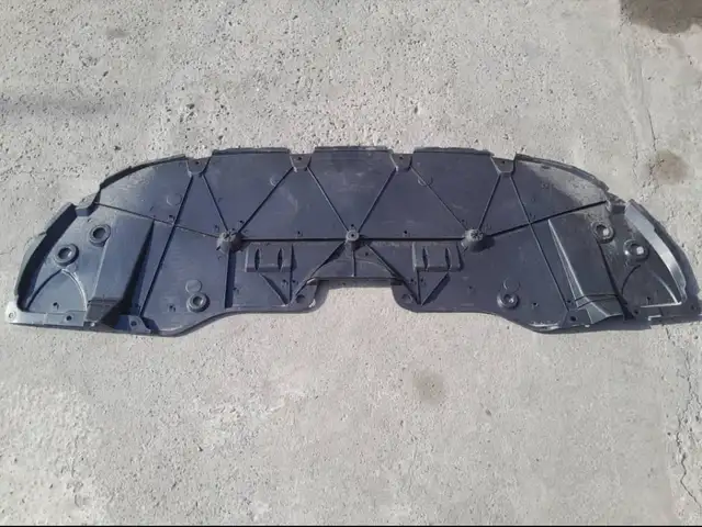 Защитник от Toyota Camry 6, Душанбе