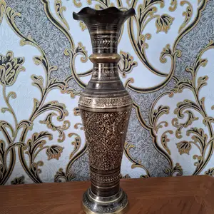 Ваза, Душанбе