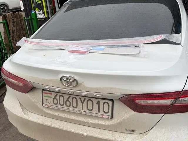 Спойлер белый для Toyota Camry 6, Душанбе