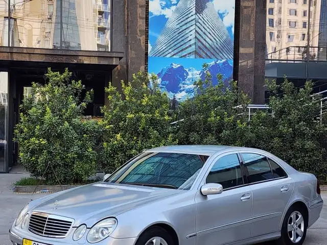 Mercedes-Benz E class