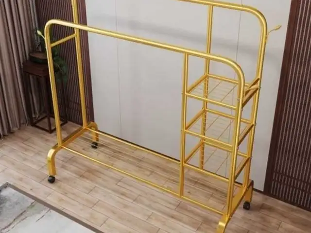 Вешалка, Душанбе