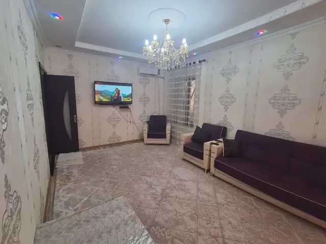 3-комн. квартира, 2 этаж, 112 м², 2 мкр, Турсунзода