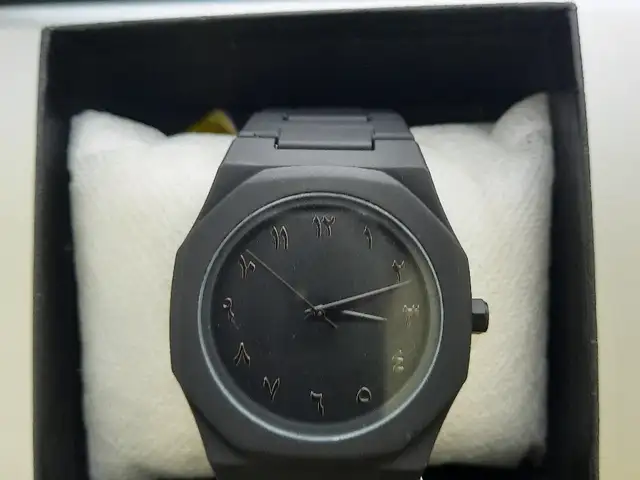 Часы Sabr Watch, Худжанд