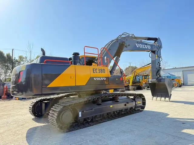 Экскаватор Volvo EC380, Душанбе