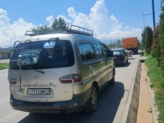 Hyundai Starex ,2001, Пенджикент