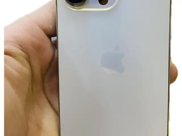 Apple iPhone 14 Pro Max, 128 gb, Gold, Душанбе