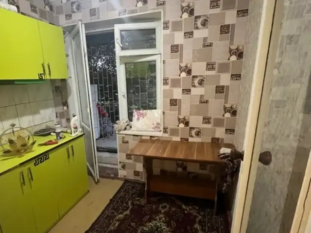 2-комн. квартира, 1 этаж, 70м², 18 мкр, Хуҷанд
