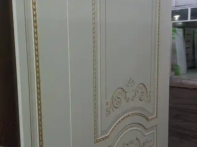 Дверь, Душанбе