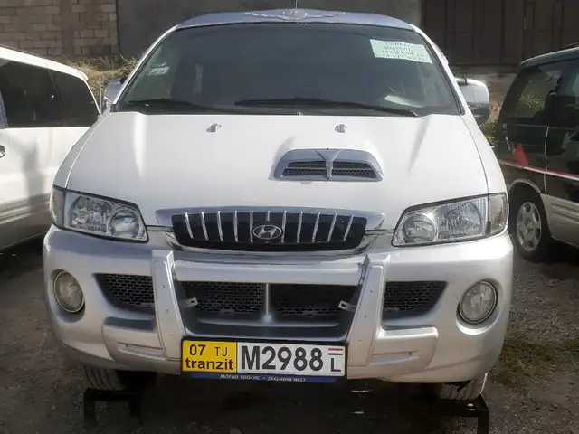 Микроавтобус Hyundai Starex, 2002, Душанбе