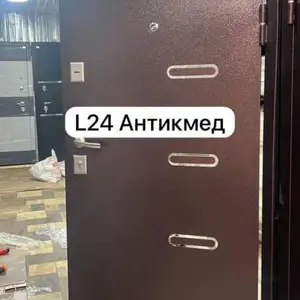 Дверь, Душанбе