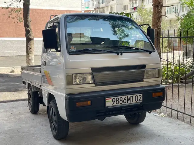 Бортовой Daewoo Labo, 2011, Хуҷанд