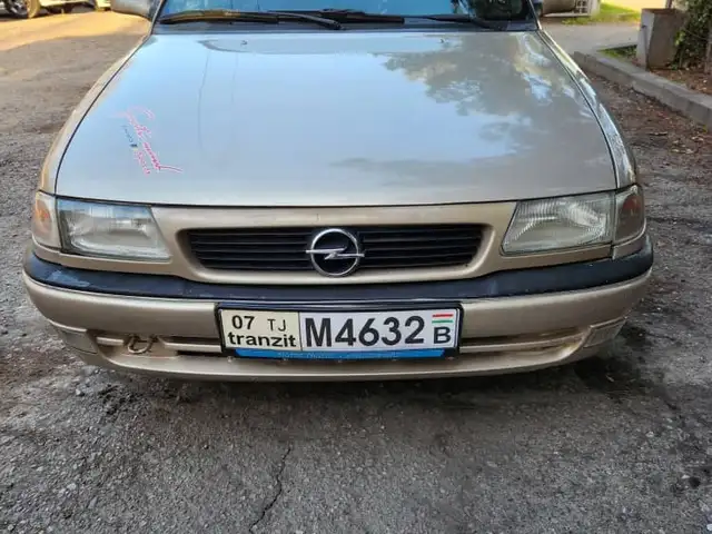 Opel Astra F