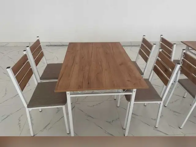Стол и стулья, Душанбе