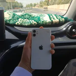 Apple iPhone 11, 128 gb, Purple, Турсунзаде