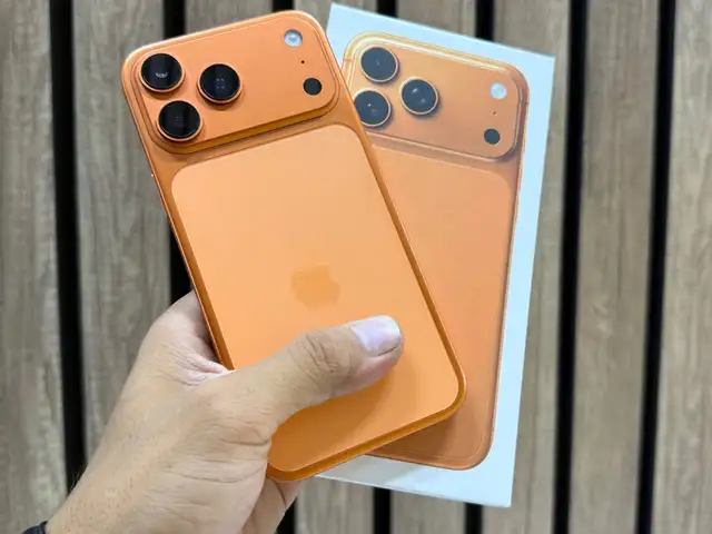 Apple iPhone 17 Pro Max, 256 gb, Cosmic Orange, Душанбе