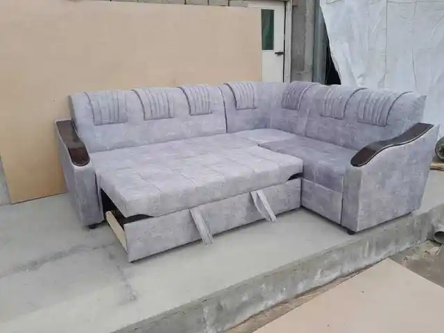 Диван для гостиной, Душанбе
