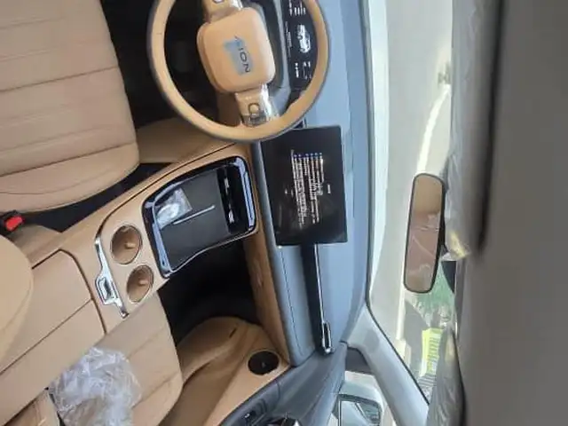 GAC Aion V