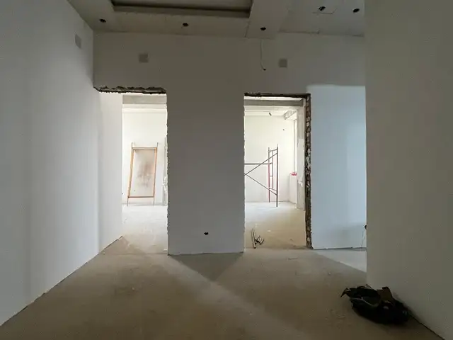 3-комн. квартира, 8 этаж, 89 м², Гандумбозор Назди Чор Роҳаи Файзобод, Вахдат