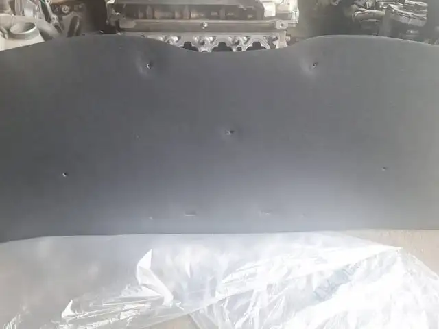 Намад капота от Toyota Camry 2, Душанбе