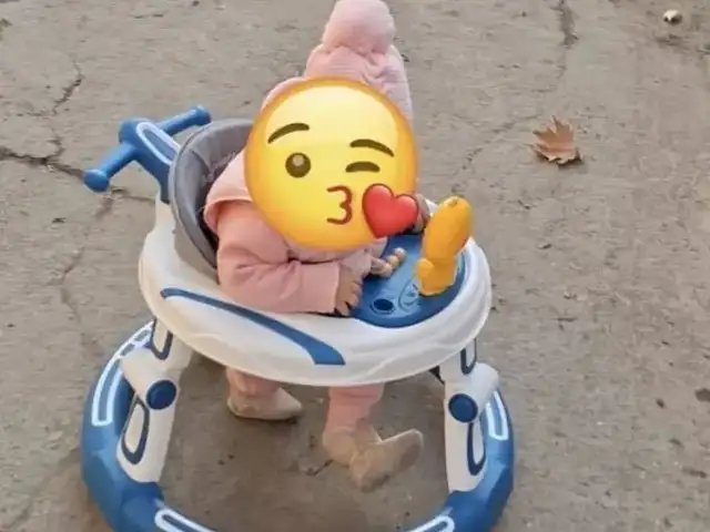Детский ходунок, Душанбе