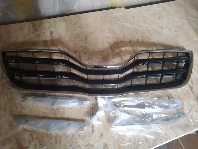 Облицовка от Toyota Camry 2 2010-2011 Taiwan, Душанбе