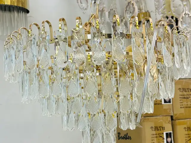 Люстра, Душанбе