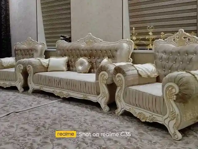 Диван с креслами, Душанбе