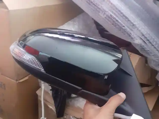 Зеркало заднего вида от Toyota Camry, Душанбе