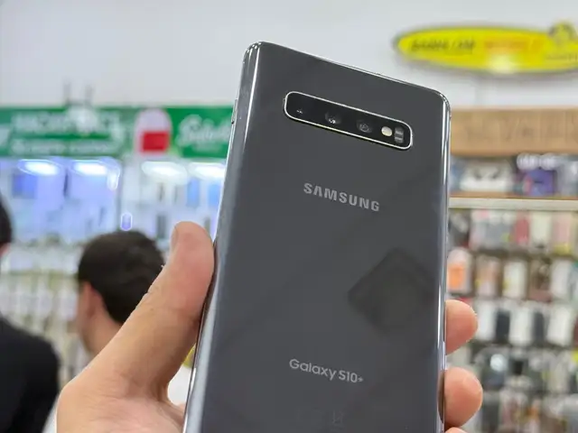 Samsung Galaxy S10+, Душанбе