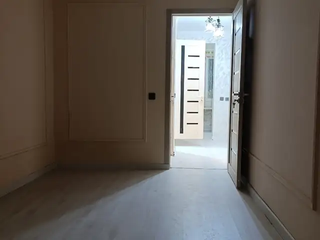 Комната в 3-комн. квартире, 3 этаж, 70м², 46мкр, Душанбе