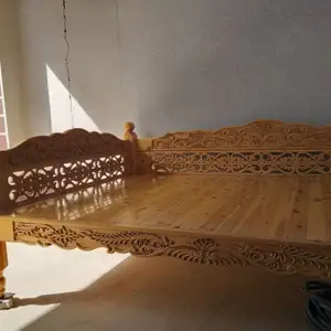 Тапчан, Душанбе