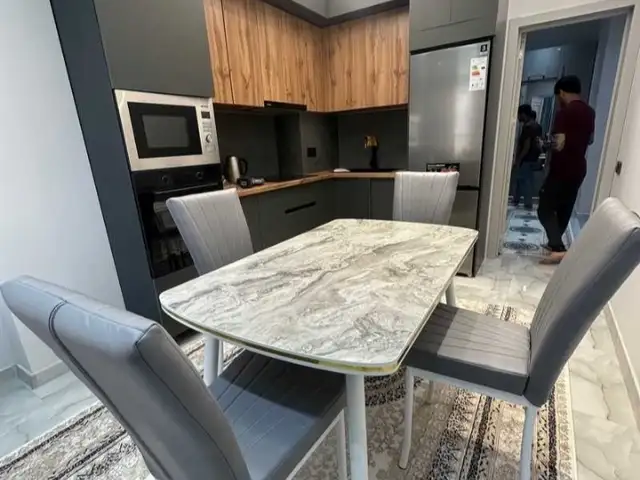 Кухонный стол со стульями, Душанбе