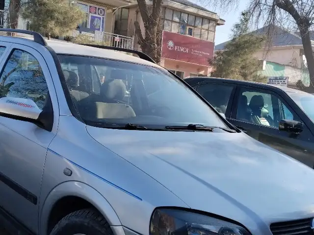 Opel Astra J