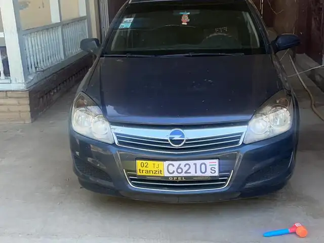 Opel Astra H