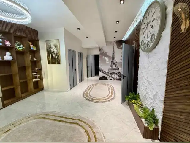 3-комн. квартира, 11 этаж, 98м², Шохмансур, Душанбе