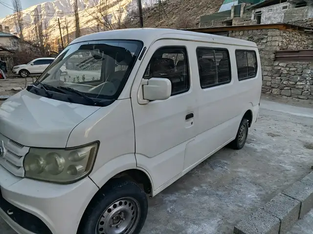 Микроавтобус Changan,2011, Хоруғ