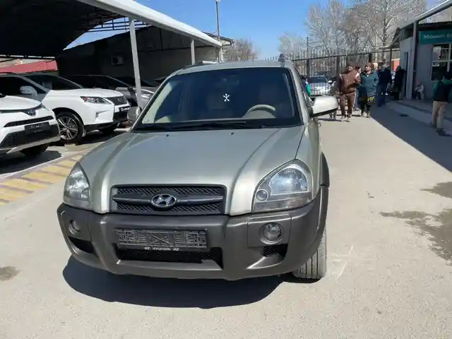 Багажник на Hyundai Tucson, Худжанд