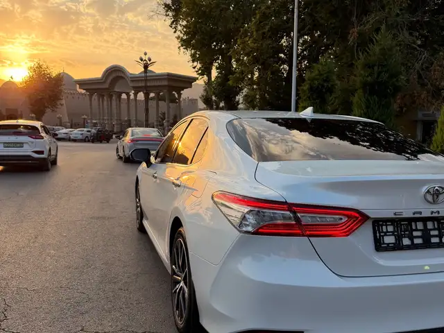 Toyota Camry, 2018, Хуҷанд - 6