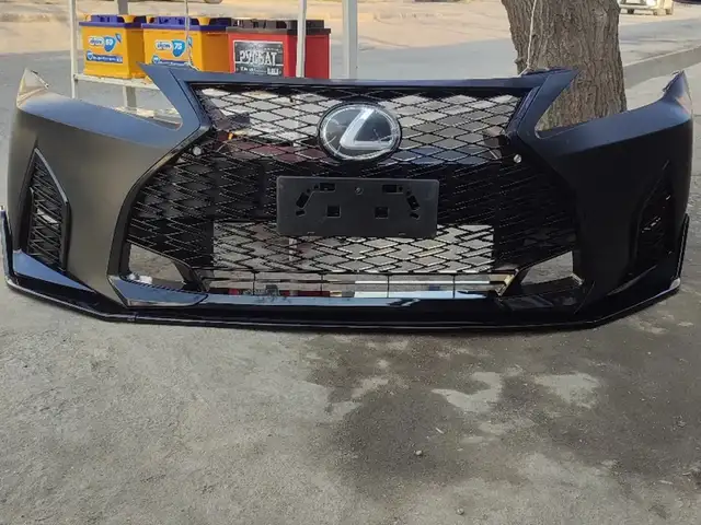 Бампер на Lexus is 250, Душанбе