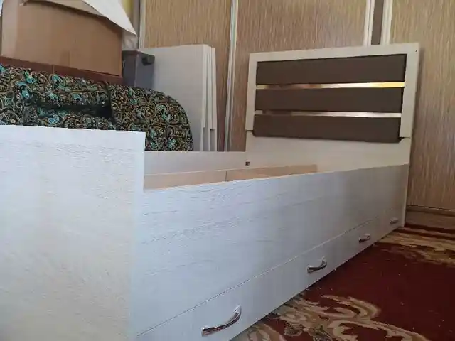 Кровать с матрасом, Душанбе