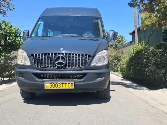 Микроавтобус Mercedes-Benz Sprinter, 2007, Худжанд