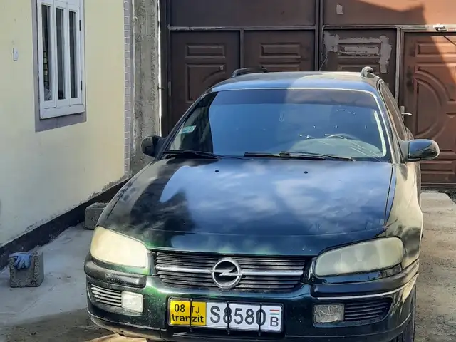 Opel Omega