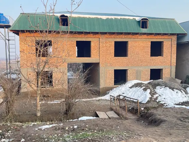 2 этажн. 14-комн. дом, 15 соток, Колхозобод, Вахш