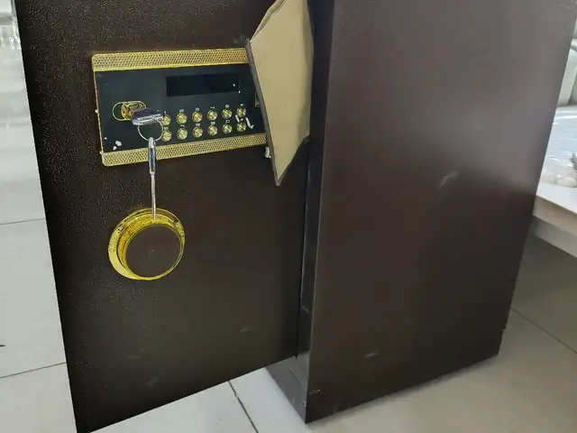 Сейф, Душанбе