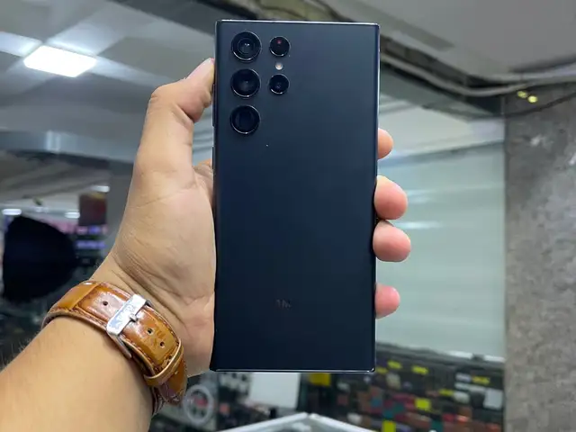 Samsung Galaxy S22 ultra, Худжанд