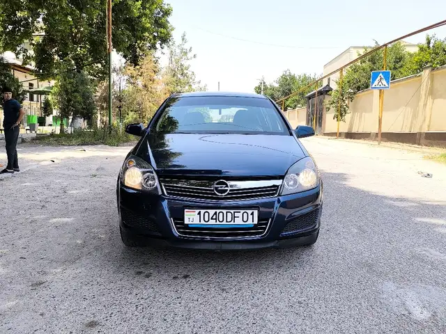 Opel Astra H